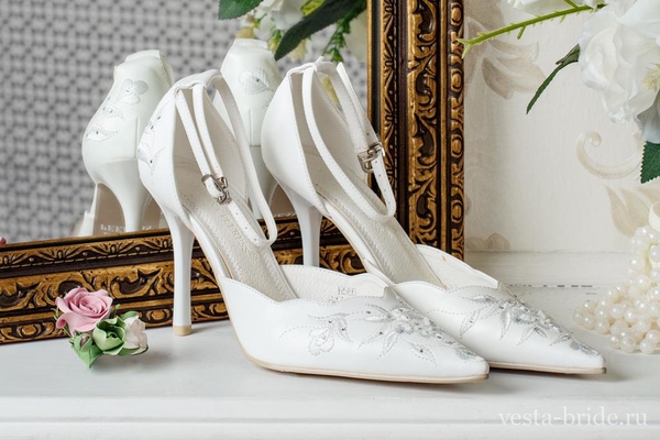 Картинка: Свадебные туфли